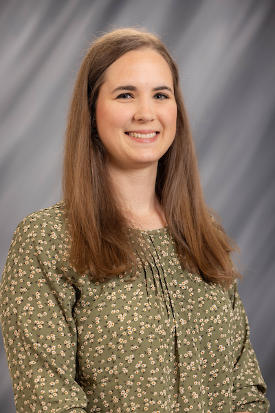 Sarah Packer's Headshot Photo